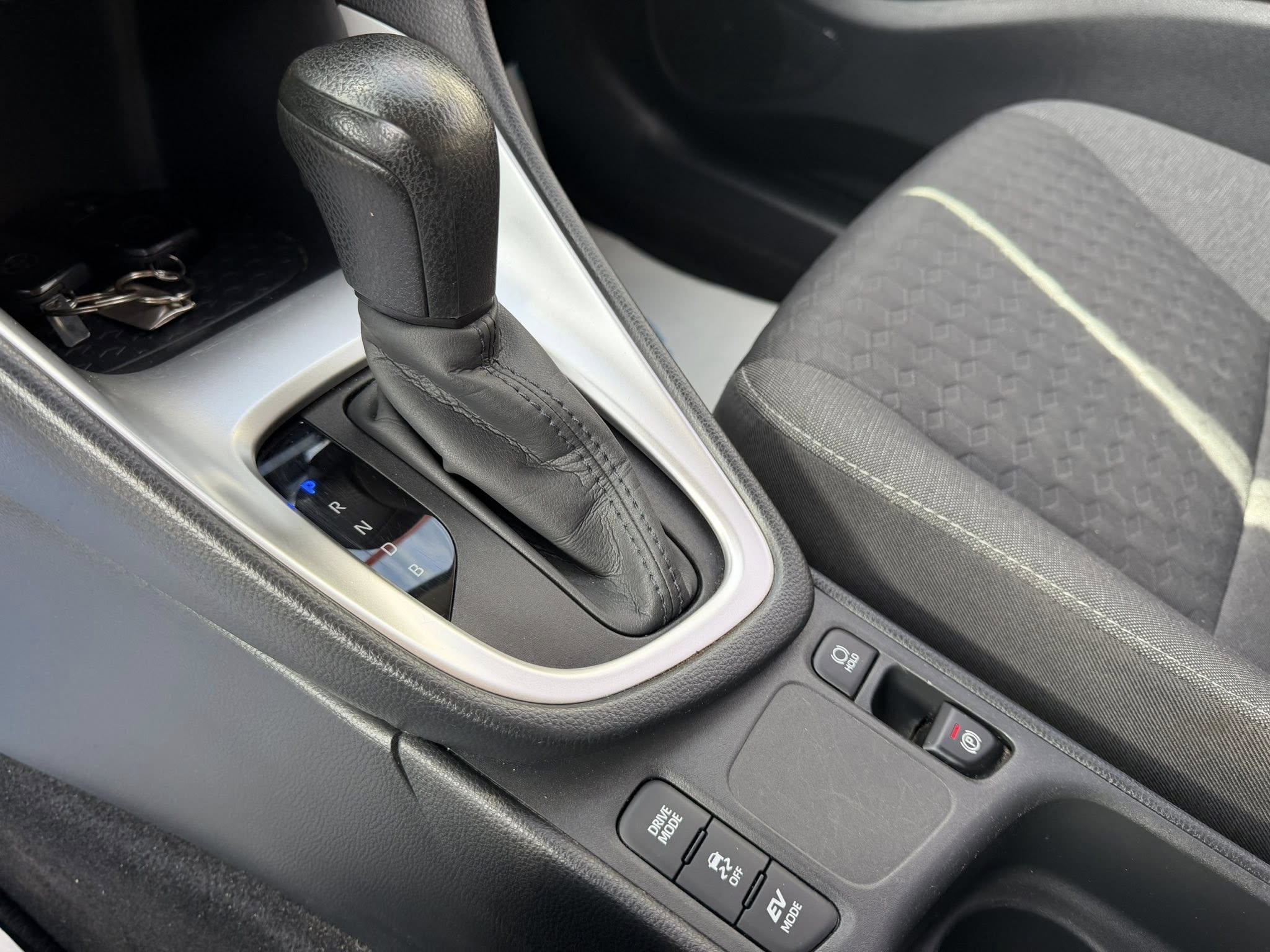 Toyota yaris  hybride