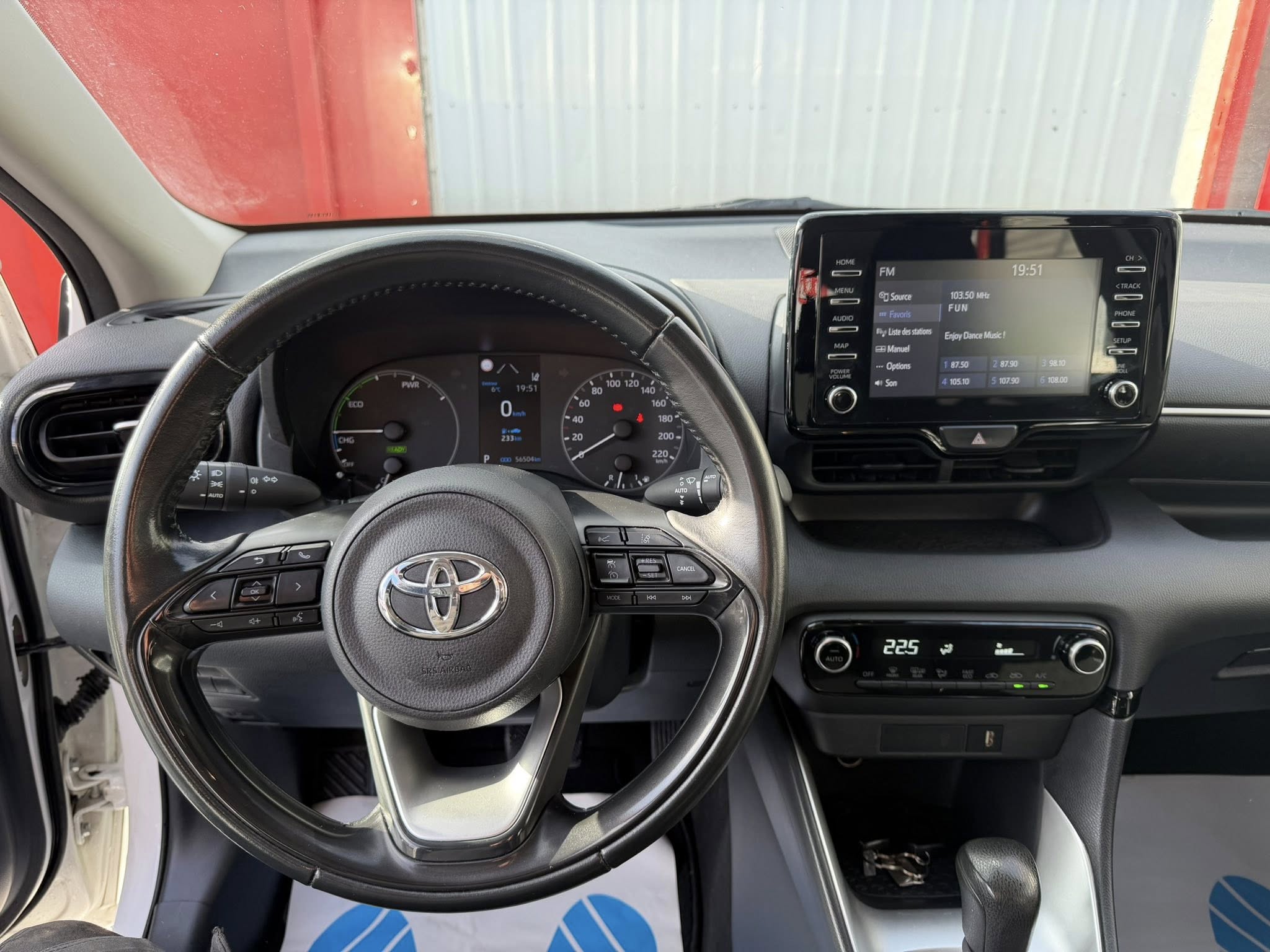 Toyota yaris  hybride