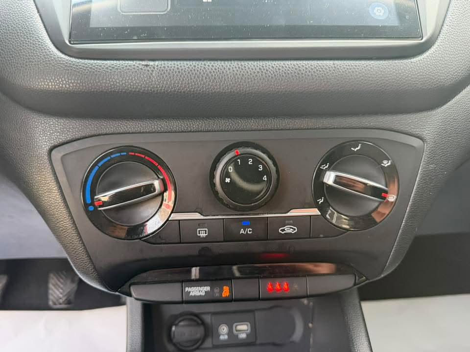 Hyundai i20 coupe
